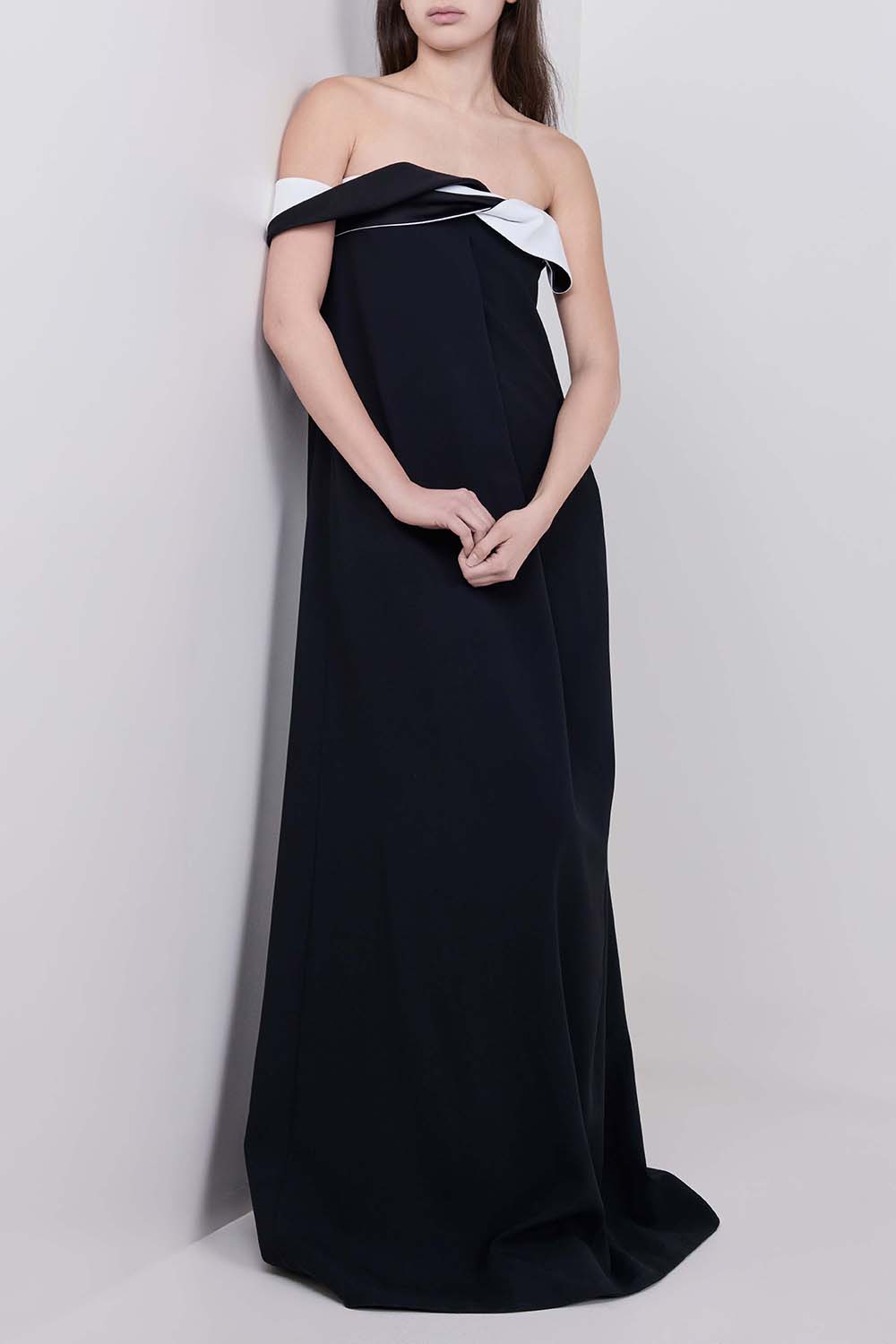 שמלת מקסי א-סימטרית